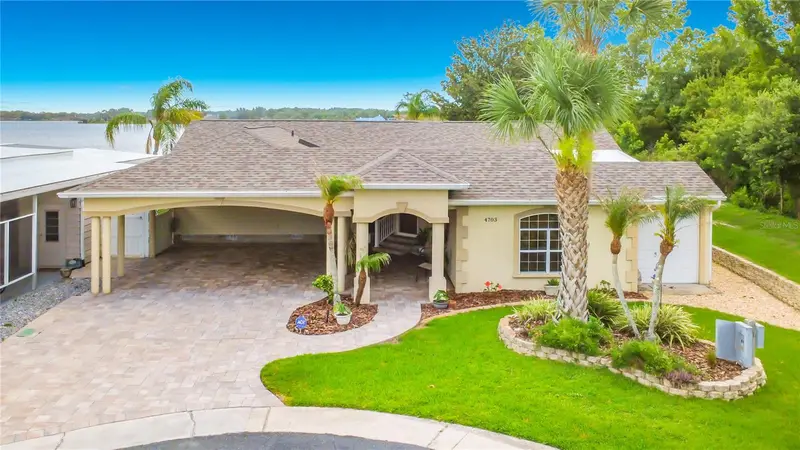 4703 Cassandra Ln, FL