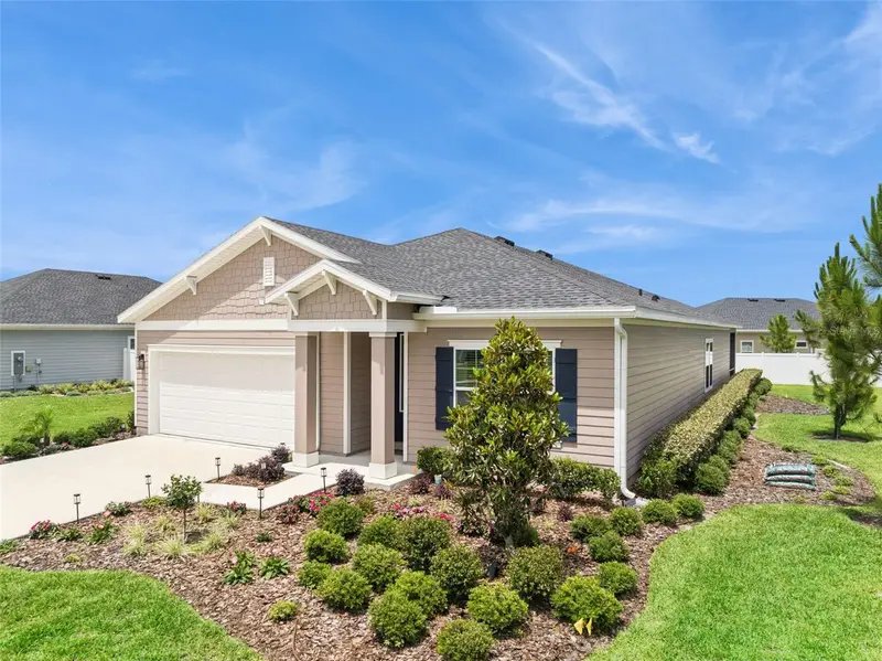 2110 Raglan Cir, FL