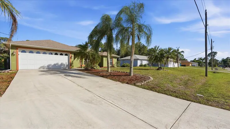 3196 Circleville St, FL