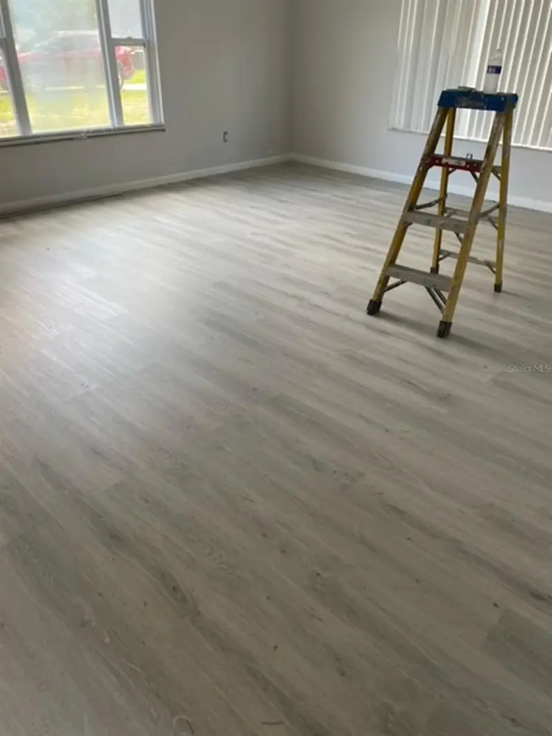 478 Water Pl, FL