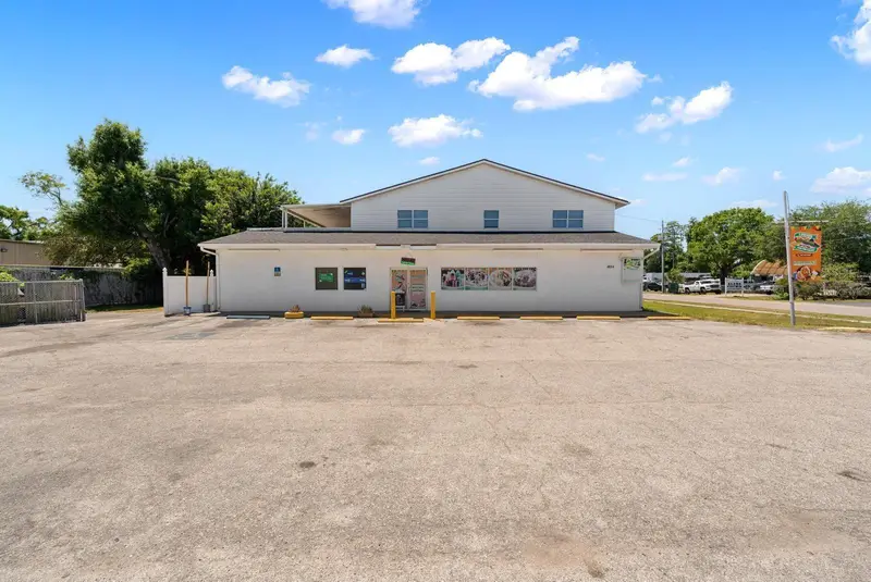 4624 N Hubert Ave, FL