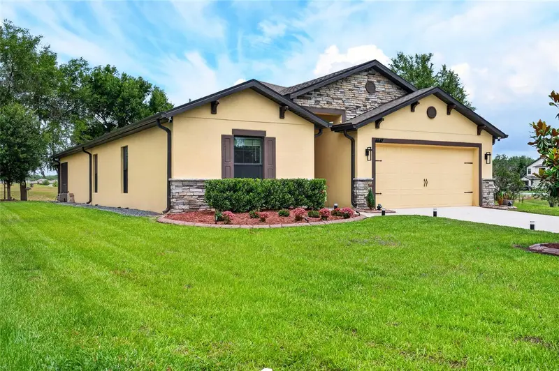 6647 Redbay Dr, FL