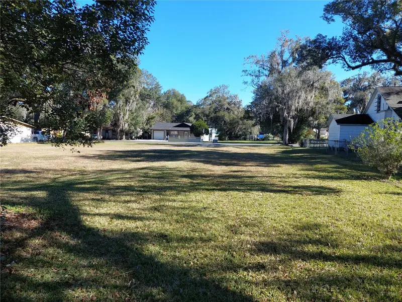5449 12th St, FL