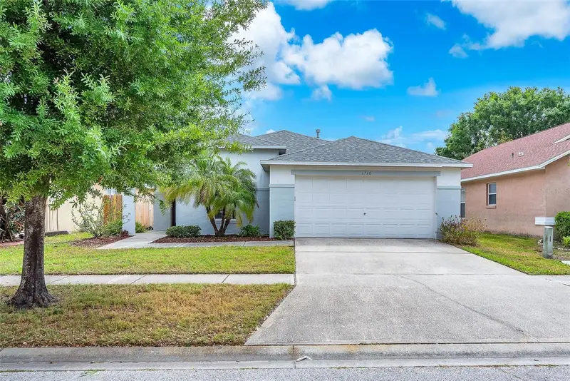 6760 Waterton Dr, FL