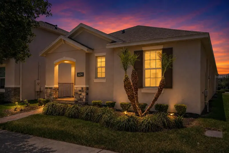 10294 Merrymeeting Bay Dr, FL