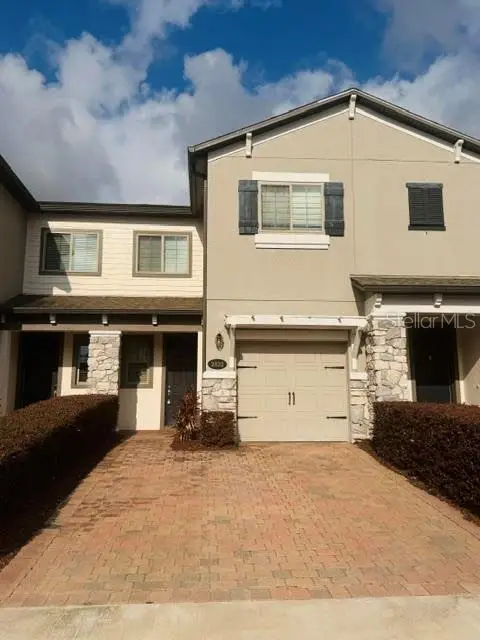 2832 White Isle Ln, FL