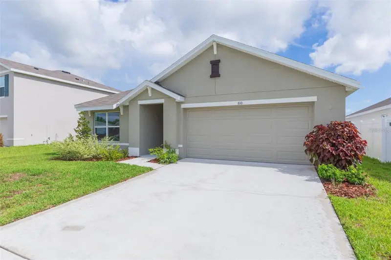 810 Ace Outlaw Ave, FL
