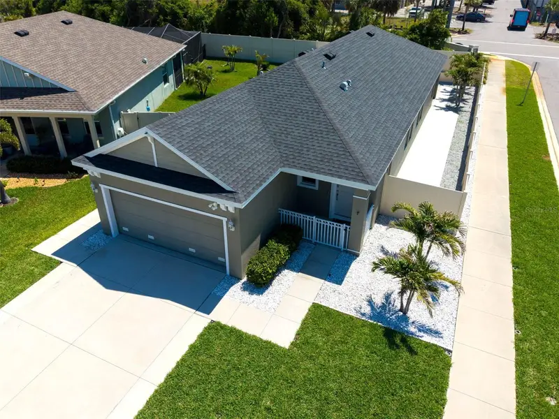 1461 N River Cir, FL