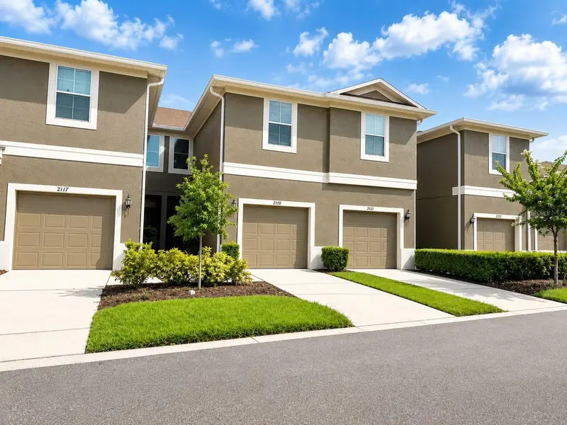 2119 Lennox Dale Ln, FL