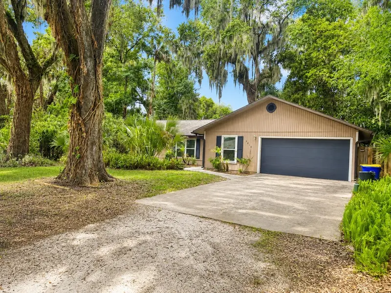 2210 Needle Palm Dr, FL