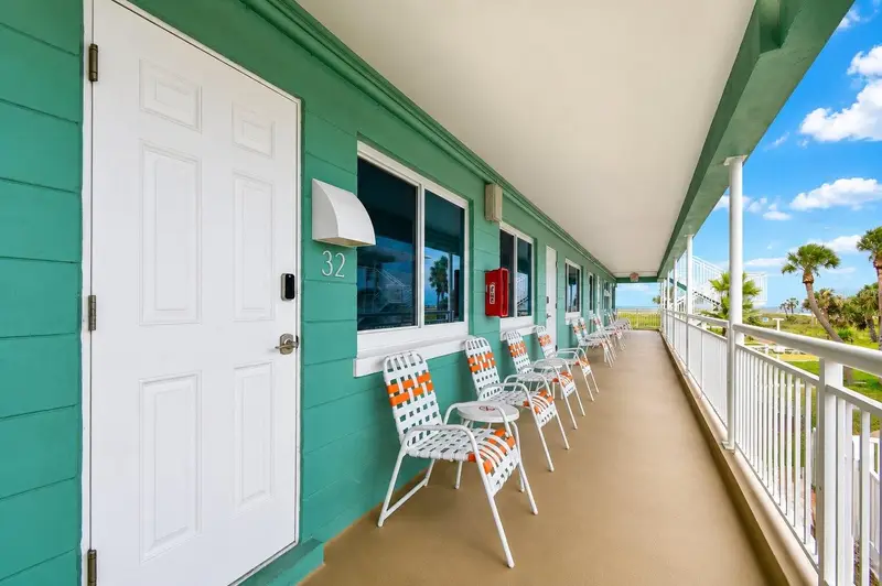 11730 Gulf Blvd #32, FL