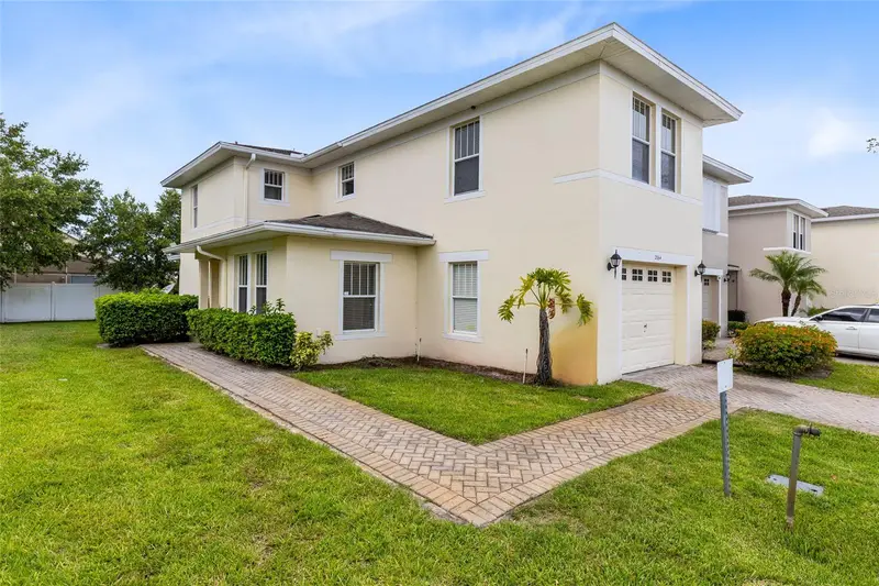 2064 Cypress Bay Blvd, FL
