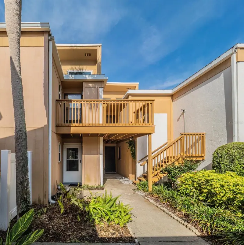 1051 S Highland St #7e, FL
