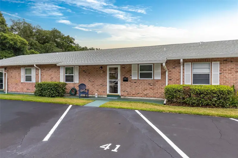 41 Fairway Ct #41, FL