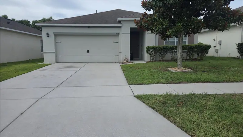 3136 Country Club Cir, FL