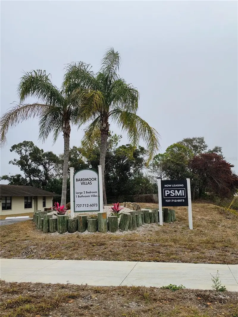9530 Lynn Ln #B, FL