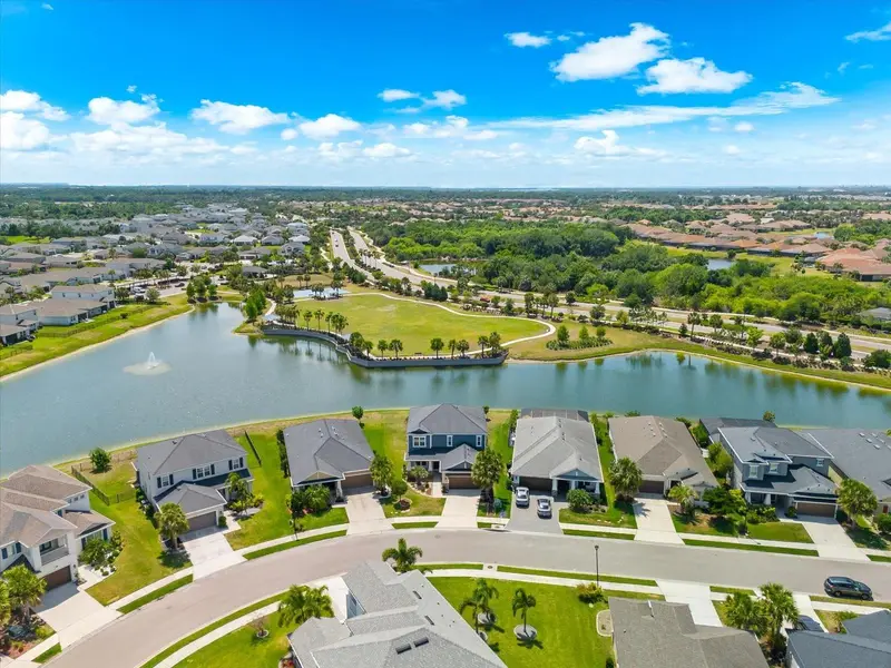 5633 Maidenstone Way, FL