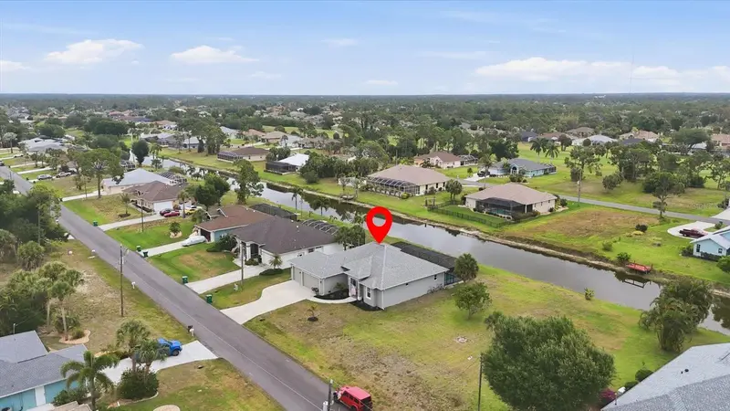 48 Long Meadow Ln, FL