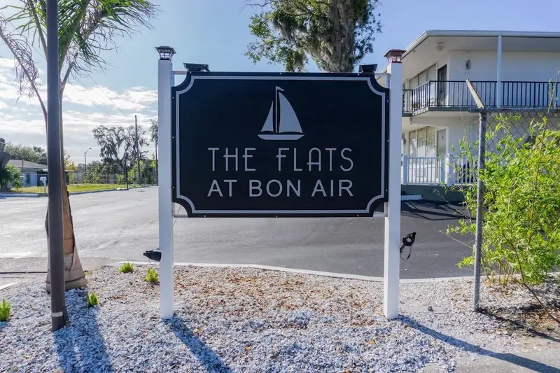 515 Bon Air St #235, FL