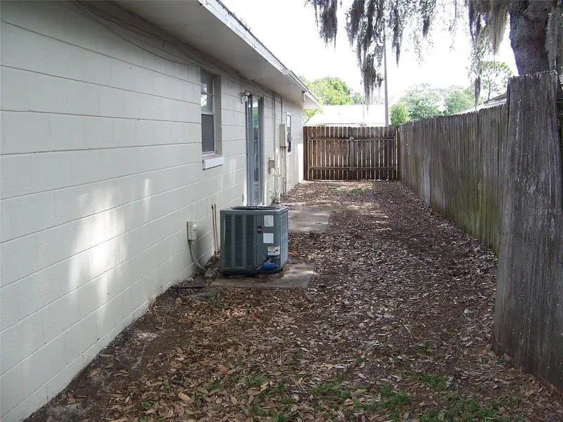 3232 Royal St, FL