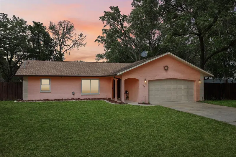 232 Cavalier Ave, FL