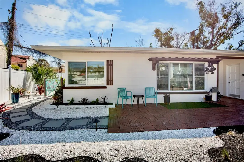 1138 Sun N Sea Dr, FL