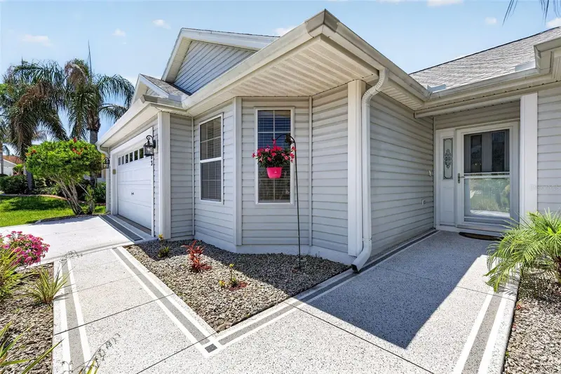 403 Mcleod Ln, FL