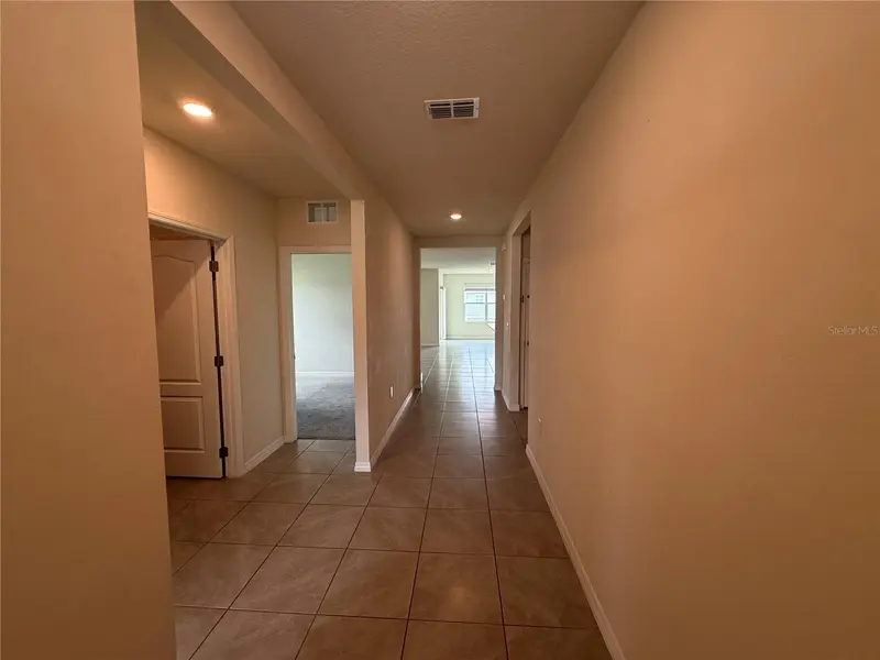1909 Chickasaw Blvd, FL