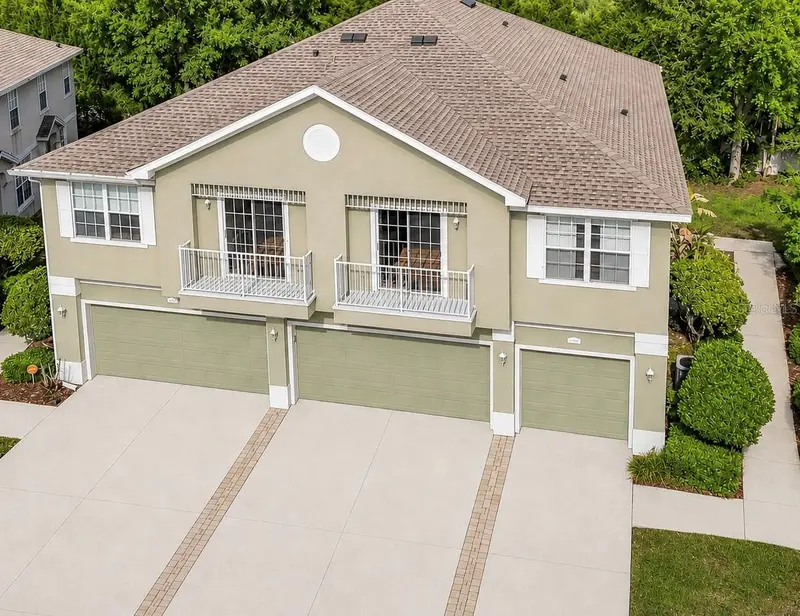 27901 Pleasure Ride Loop, FL