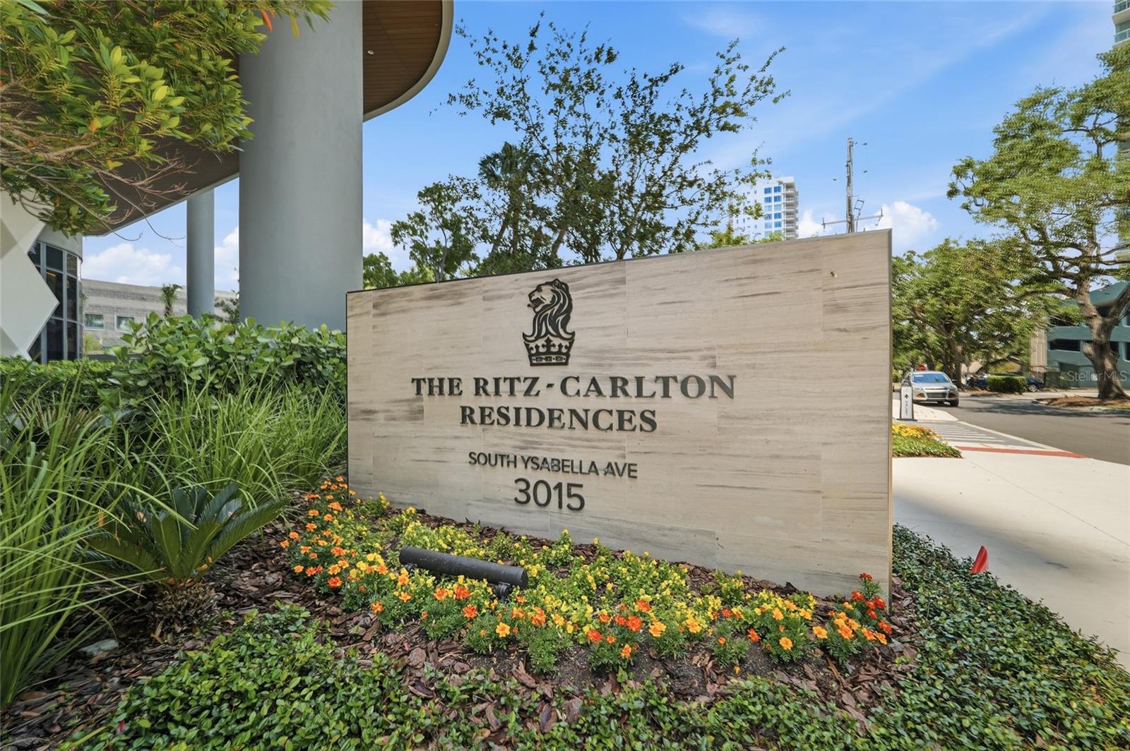 3015 S Ysabella Ave #2102, FL