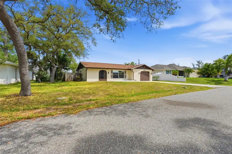 1250 Horizon Rd, FL