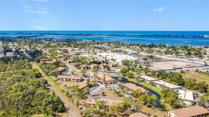 5 Quails Run Blvd #9, FL