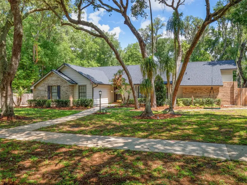 2221 Bluff Oak St, FL
