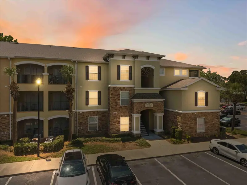 10201 Courtney Palms Blvd #204, FL