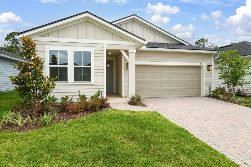 204 Enclave Ave, FL