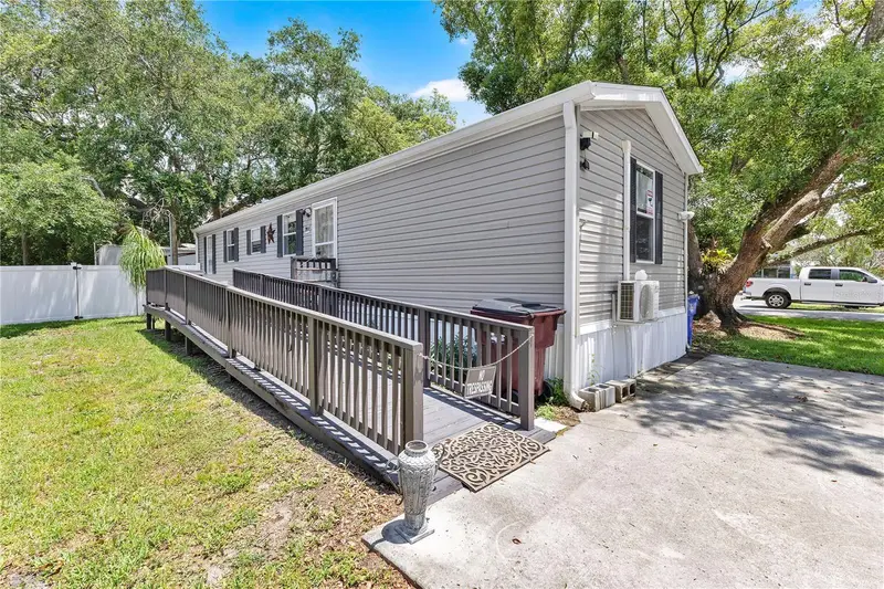 2000 Palm St, FL