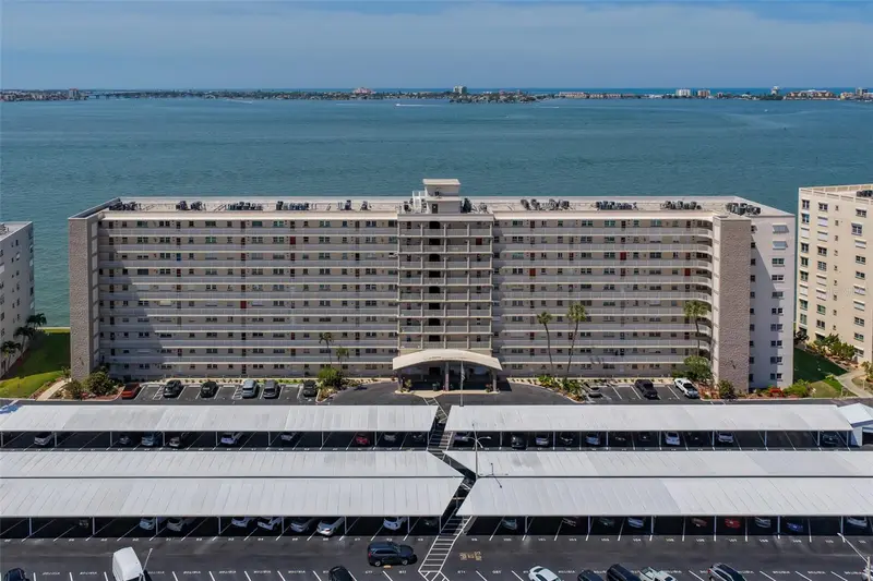 5980 Shore Blvd S #907, FL