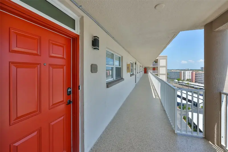 5980 Shore Blvd S #907, FL