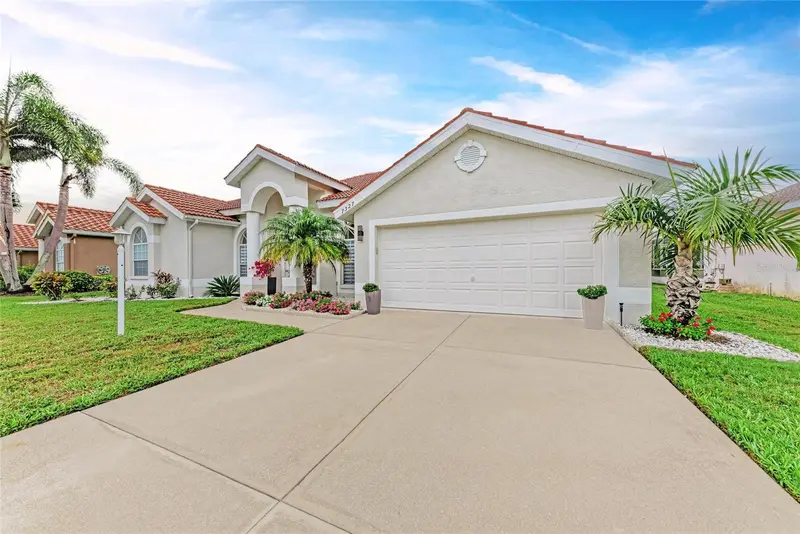 7327 38th Court East, FL