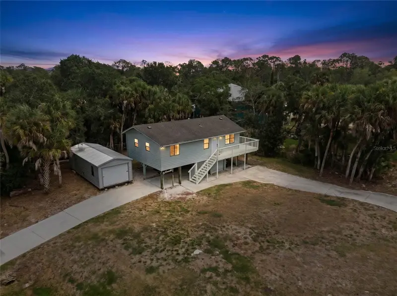 4268 Backensto St, FL