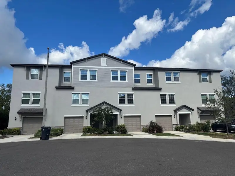 870 Tennyson Mill Cir, FL