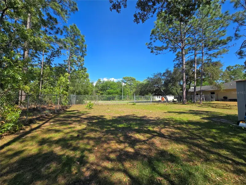 7648 N Galt Pt, FL
