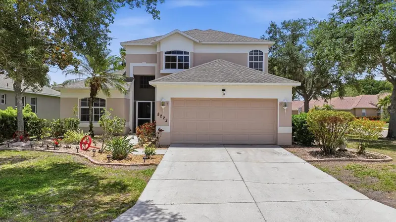 8222 Haven Harbour Way, FL