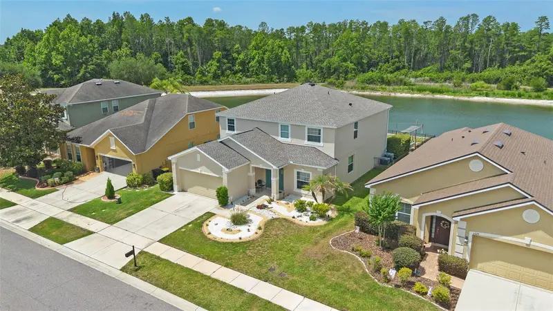 5521 Shasta Daisy Pl, FL