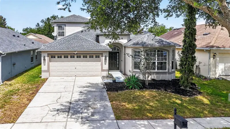 10024 Coldwater Loop, FL