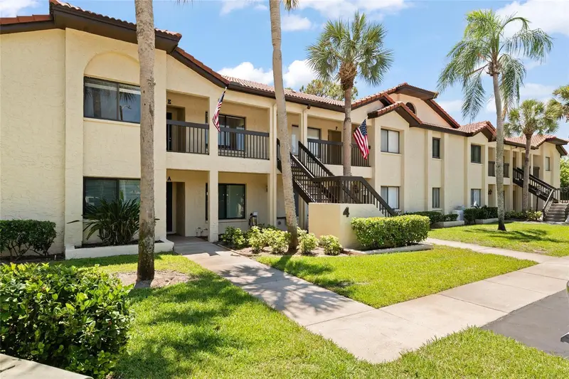1801 E Lake Rd #4e, FL