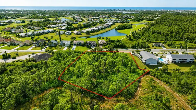 3989 Cape Haze Dr, FL