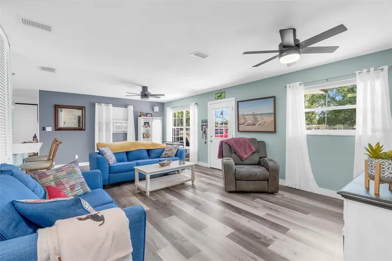 2824 Oak Lea Dr, FL
