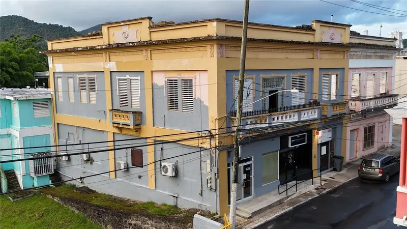 156 Calle Jose De Diego, PR