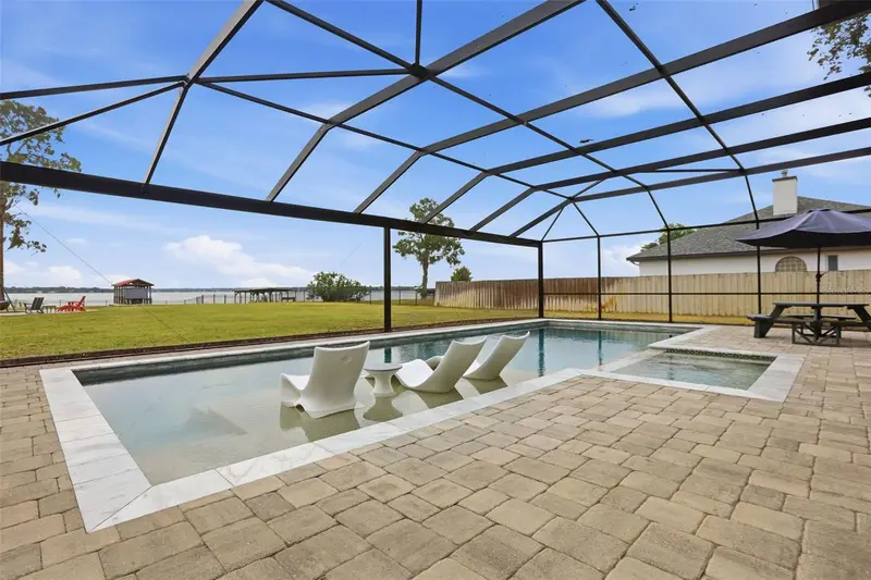 16401 E Shirley Shores Rd, FL